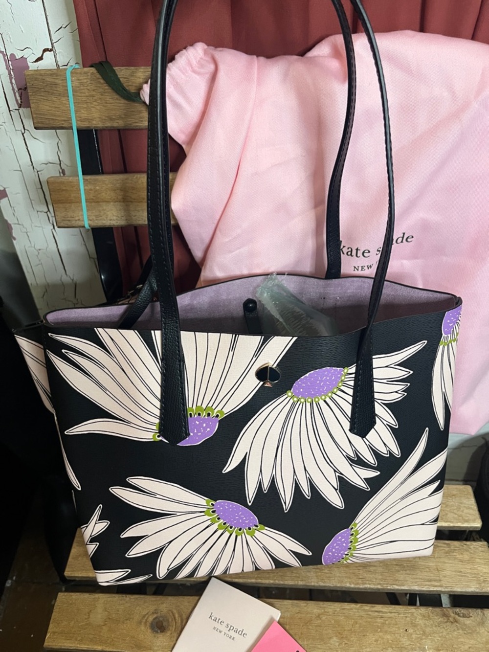 NEW kate spade black floral tote pink & purple daisy accent MOLLY Falling Flower - Picture 4 of 8